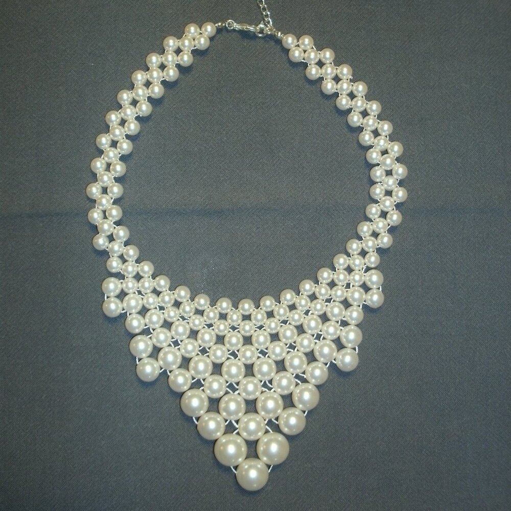 RMN White Pearl Style "Bib" V-Neck Necklace
